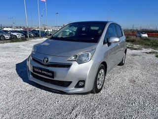 TOYOTA Verso-s 1.3 active (mt)