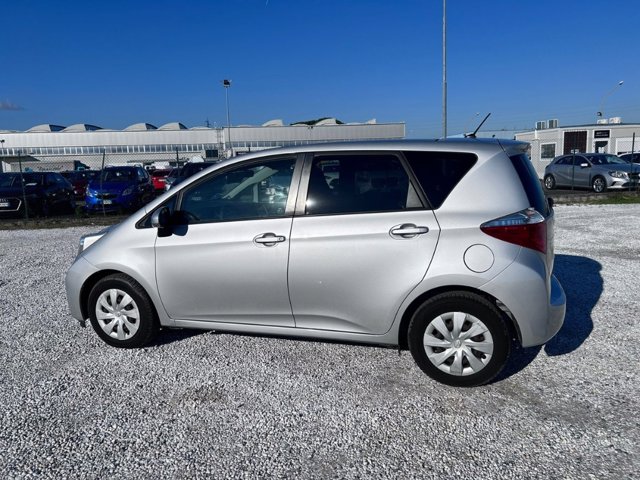 TOYOTA Verso-s 1.3 active (mt)