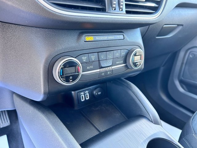 FORD Kuga 2.5 full hybrid titanium business 2wd 190cv e-shifter