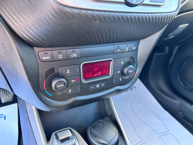 ALFA ROMEO Mito 1.3 jtdm-2 distinctive s&s 95cv