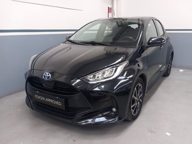 TOYOTA Yaris 1.5h trend