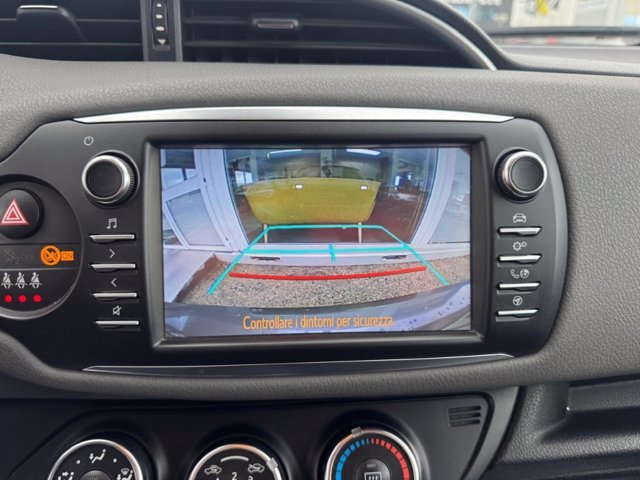 TOYOTA Yaris 5p 1.0 active