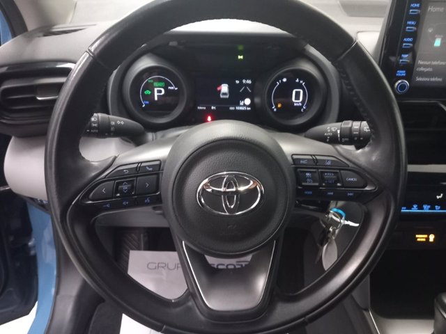 TOYOTA Yaris cross 1.5h active fwd 116cv e-cvt