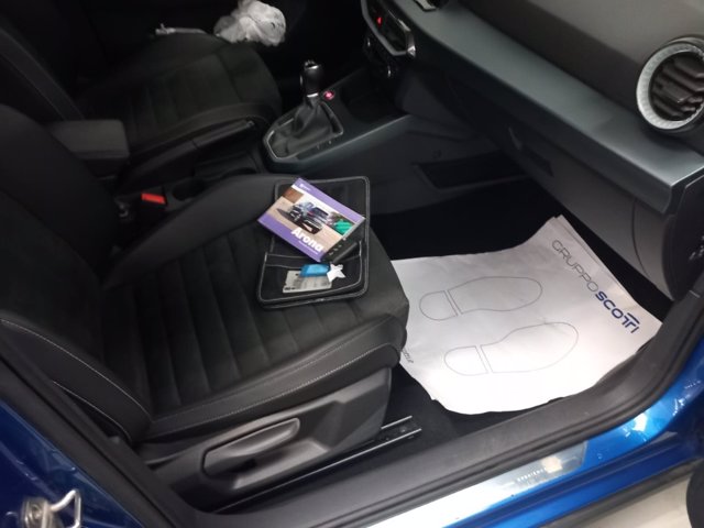 SEAT Arona 1.0 ecotsi xperience 110cv