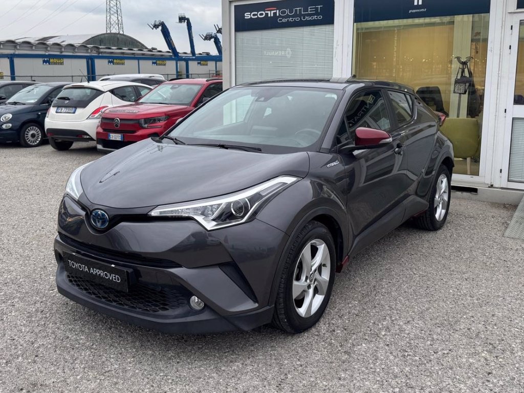 TOYOTA C-hr 1.8h active 2wd e-cvt
