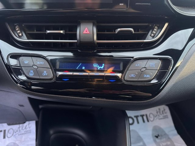 TOYOTA C-hr 1.8h active 2wd e-cvt