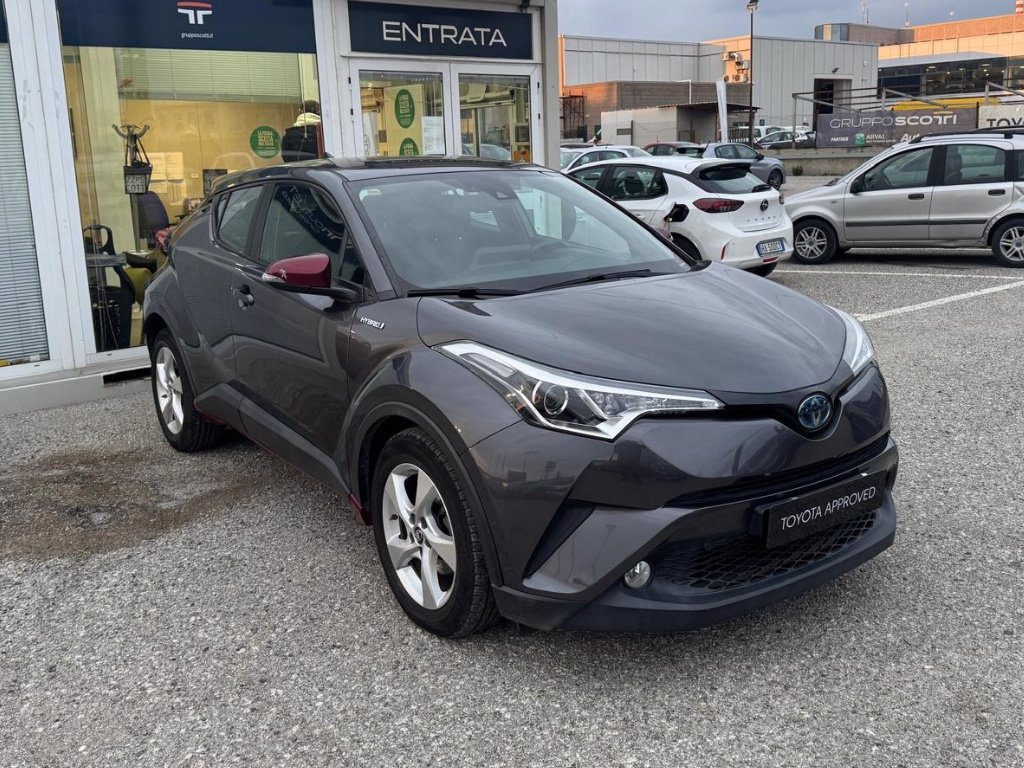 TOYOTA C-hr 1.8h active 2wd e-cvt