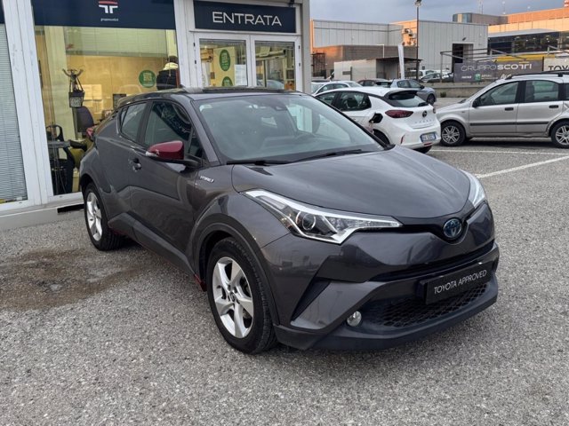 TOYOTA C-hr 1.8h active 2wd e-cvt