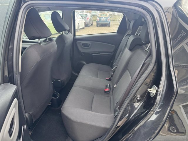 TOYOTA Yaris 1.0 5 porte