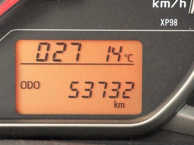 TOYOTA Yaris 1.0 5 porte