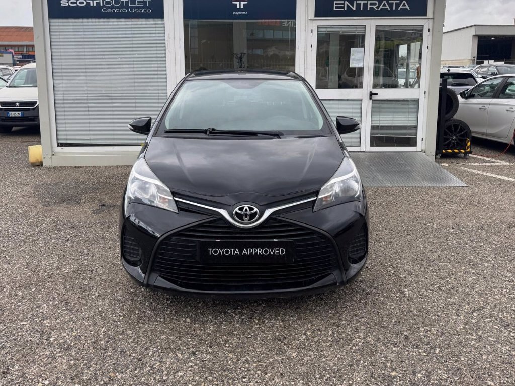 TOYOTA Yaris 1.0 5 porte