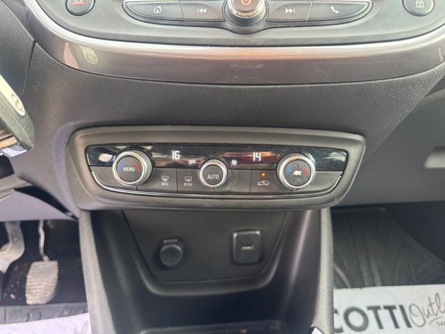 OPEL Crossland x 1.2 innovation 81cv gpl