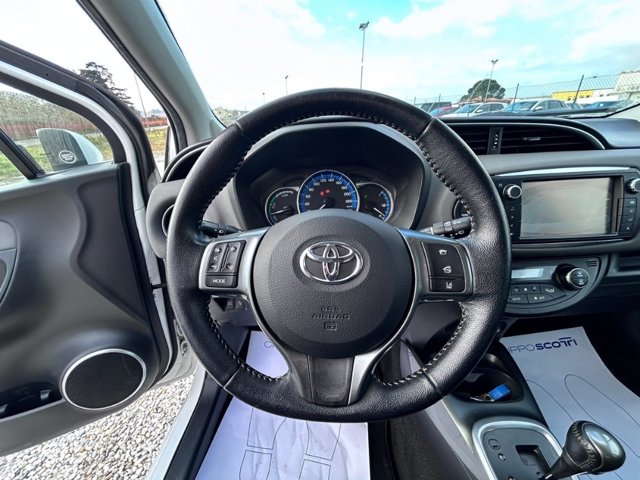 TOYOTA Yaris 5p 1.5h active
