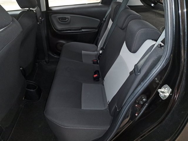 TOYOTA Yaris 5 Porte 1.4 D-4D Active