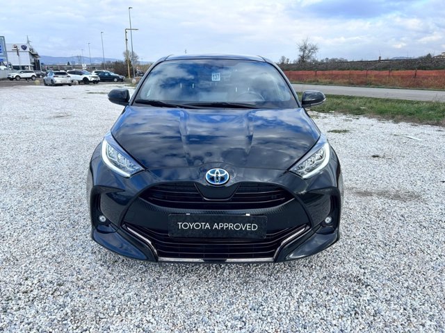 TOYOTA Yaris 1.5h lounge