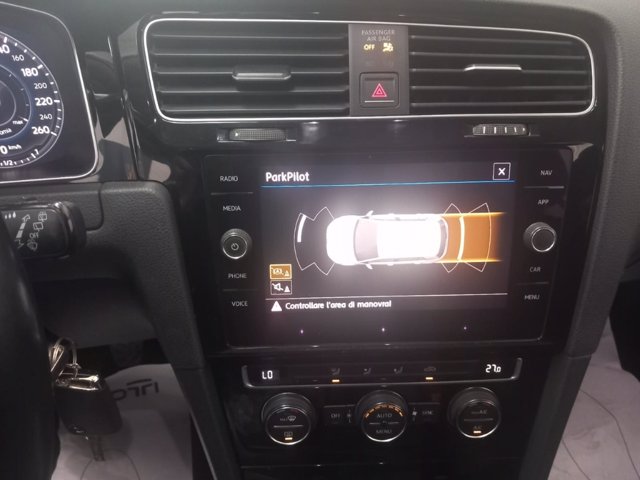 VOLKSWAGEN Golf 5p 1.6 tdi executive 115cv