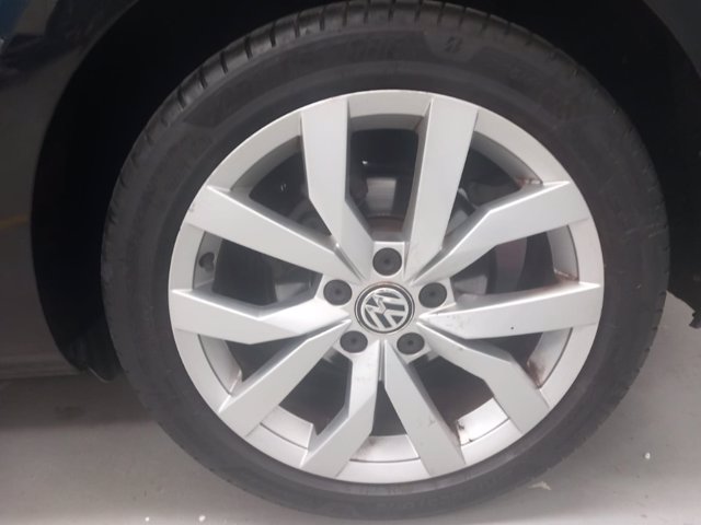 VOLKSWAGEN Golf 5p 1.6 tdi executive 115cv