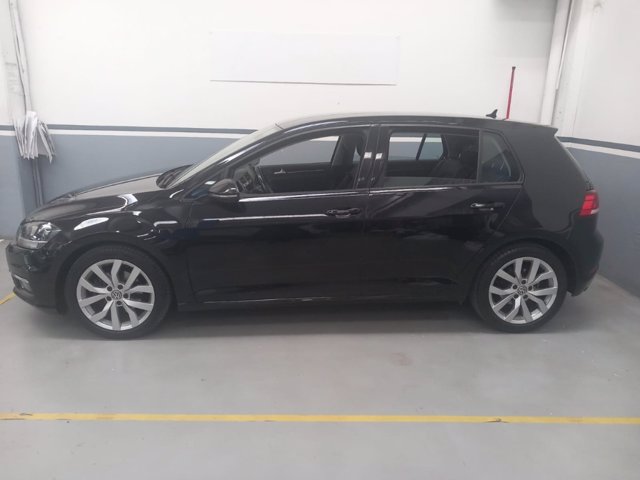 VOLKSWAGEN Golf 5p 1.6 tdi executive 115cv