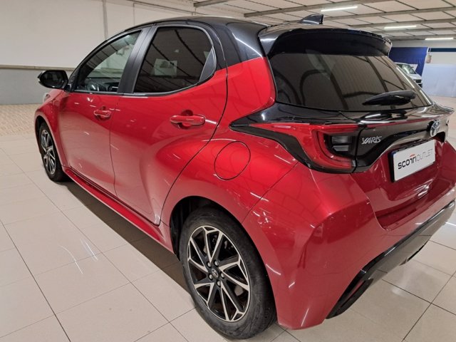 TOYOTA Yaris 1.5h style
