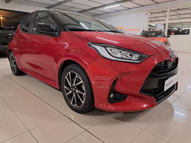 TOYOTA Yaris 1.5h style