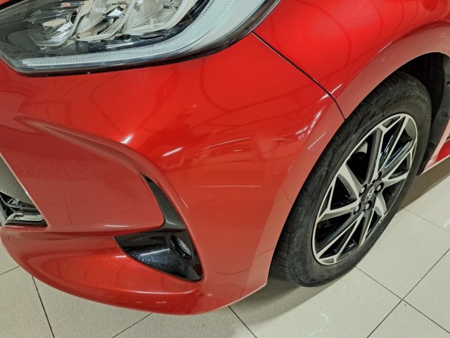 TOYOTA Yaris 1.5h style