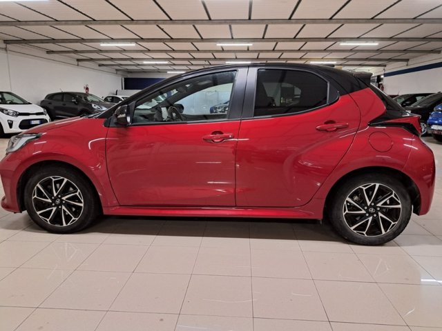 TOYOTA Yaris 1.5h style