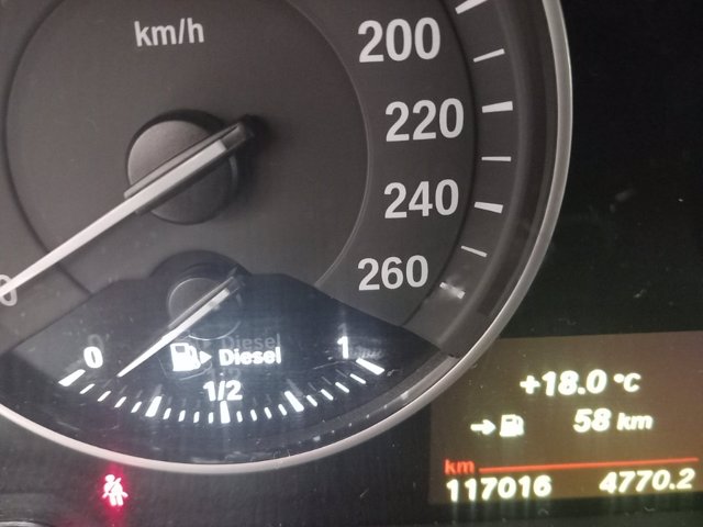 BMW 216d active tourer luxury my17