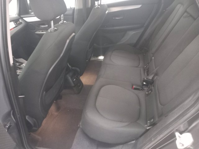BMW 216d active tourer luxury my17
