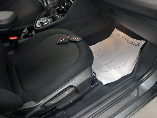 BMW 216d active tourer luxury my17