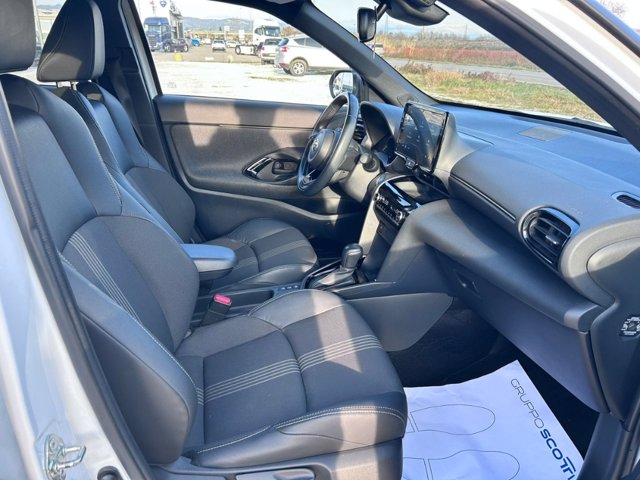 TOYOTA Yaris cross 1.5h adventure fwd 116cv e-cvt