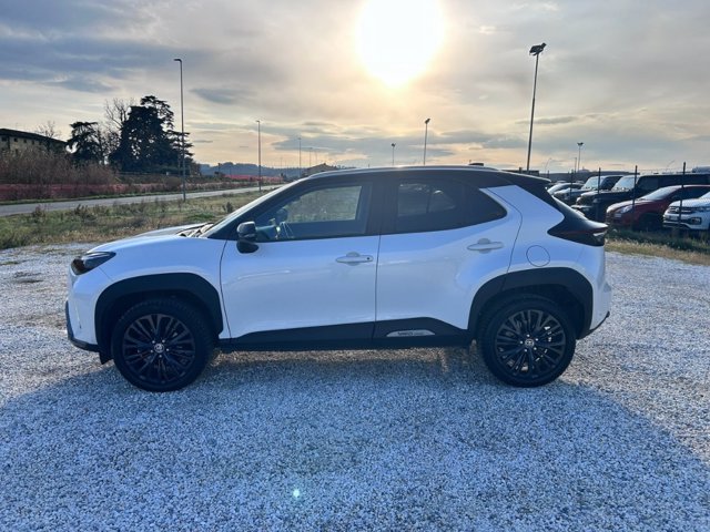 TOYOTA Yaris cross 1.5h adventure fwd 116cv e-cvt