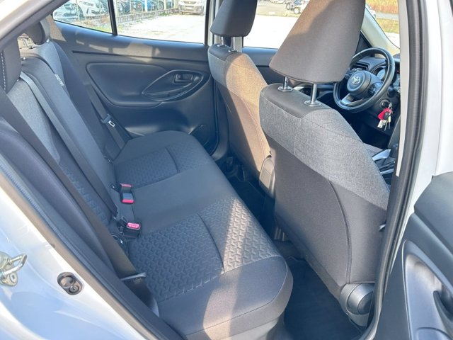 TOYOTA Yaris Cross 1.5 Hybrid 5p. E-CVT Active