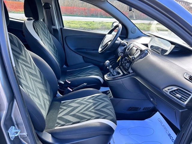 LANCIA Ypsilon 1.2 gold 69cv