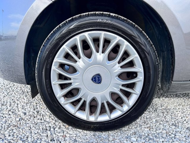 LANCIA Ypsilon 1.2 gold 69cv