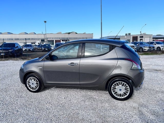 LANCIA Ypsilon 1.2 gold 69cv