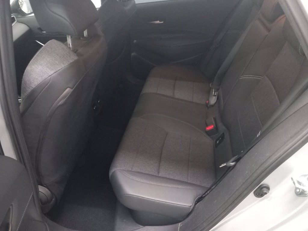 TOYOTA Corolla touring sports 2.0h style cvt