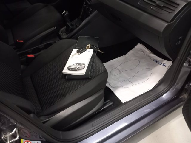 VOLKSWAGEN Polo 1.0 evo 80cv