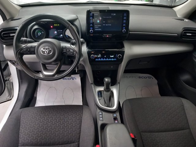 TOYOTA Yaris cross 1.5h active fwd 116cv e-cvt