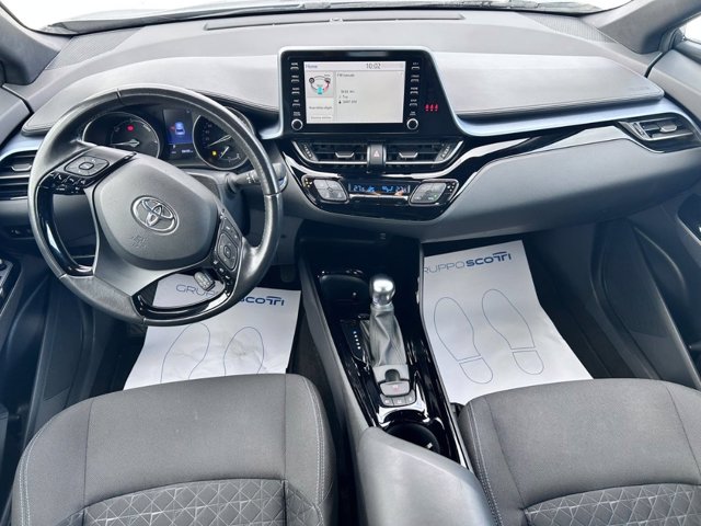 TOYOTA C-hr 1.8h trend e-cvt