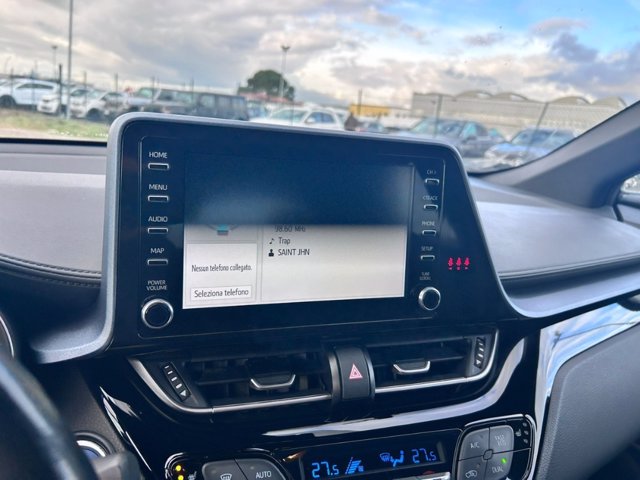 TOYOTA C-hr 1.8h trend e-cvt