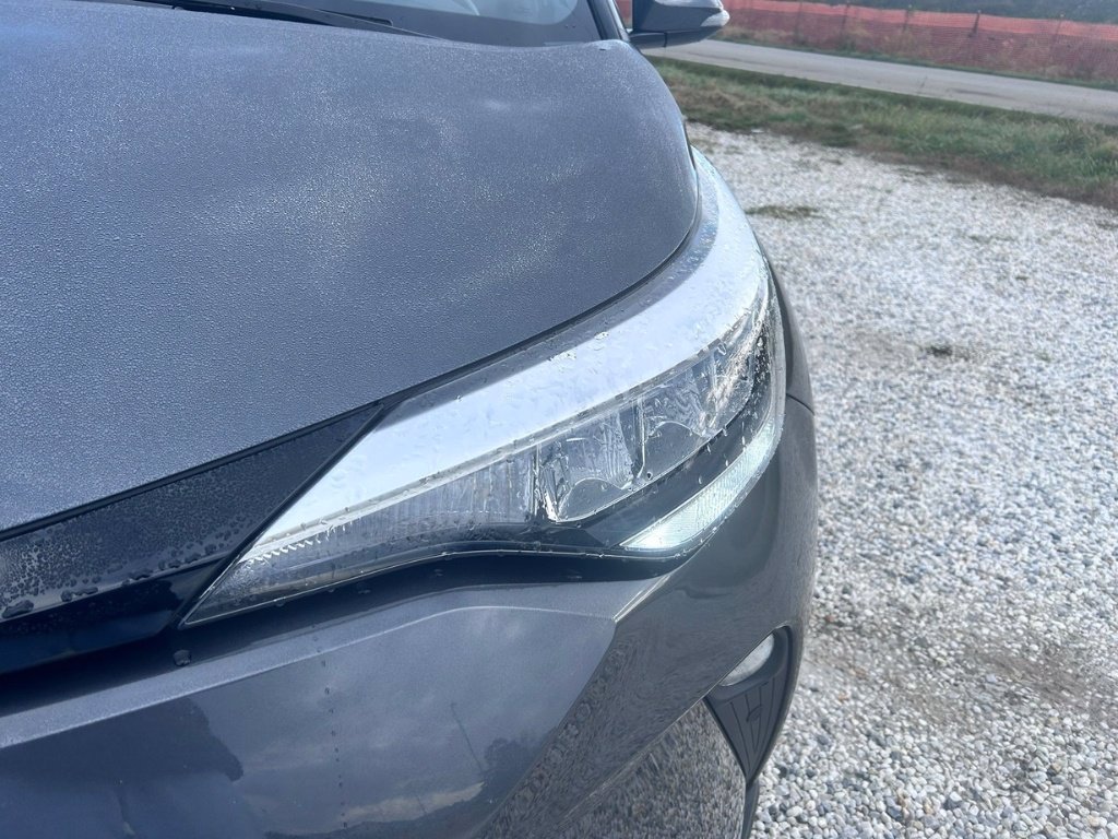 TOYOTA C-hr 1.8h trend e-cvt