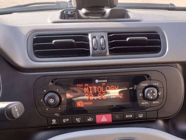 FIAT Panda 1.2 lounge 69cv