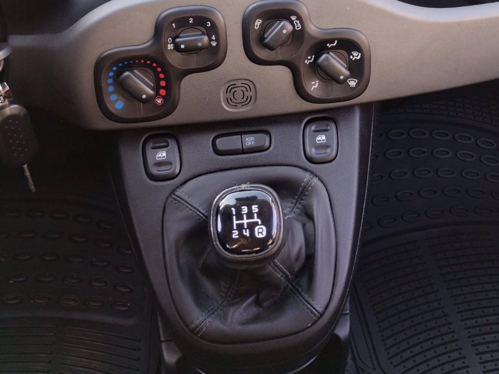 FIAT Panda 1.2 lounge 69cv