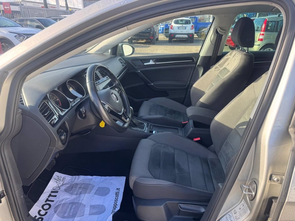 VOLKSWAGEN Golf 5p 1.5 tgi executive 130cv dsg