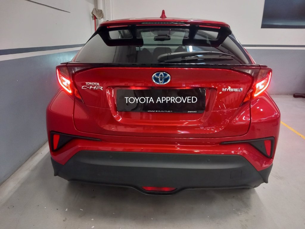 TOYOTA C-hr 1.8h trend e-cvt