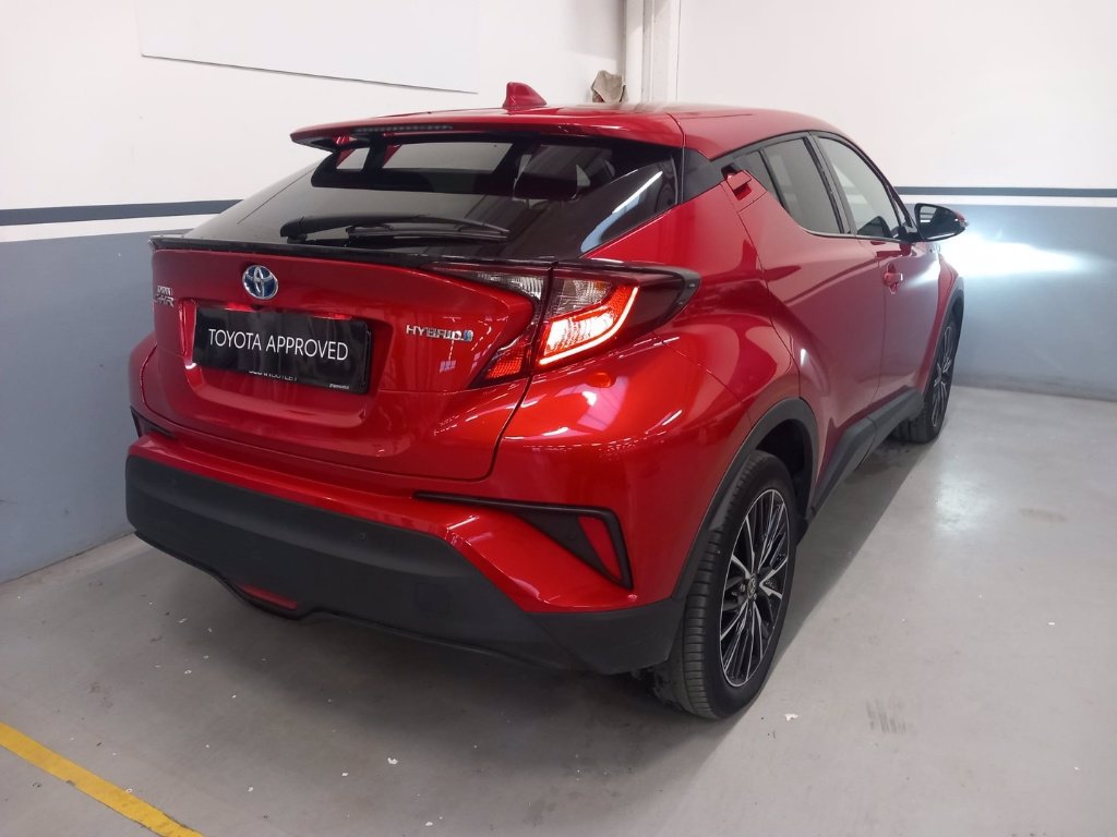 TOYOTA C-hr 1.8h trend e-cvt