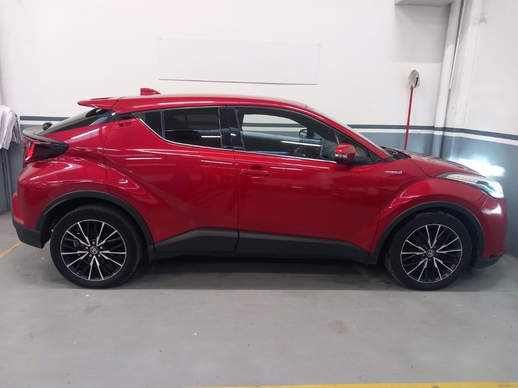 TOYOTA C-hr 1.8h trend e-cvt