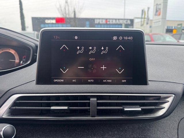 PEUGEOT 3008 BlueHDi 130 S&S EAT8 GT Line