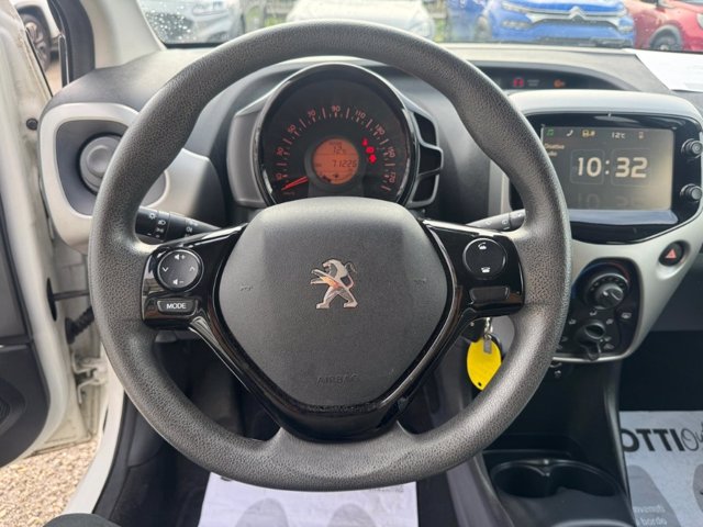 PEUGEOT 108 VTi 68 5 porte Allure TOP!