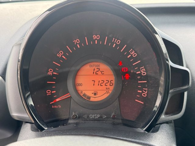 PEUGEOT 108 VTi 68 5 porte Allure TOP!